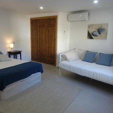 Galwey, Tourist Appartments With Wifi マラガ エクステリア 写真